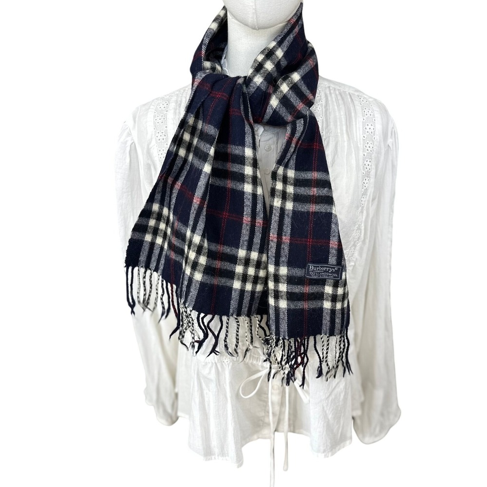 Burberrys of London 100‎ Lambswool Plaid Scarf Made in England